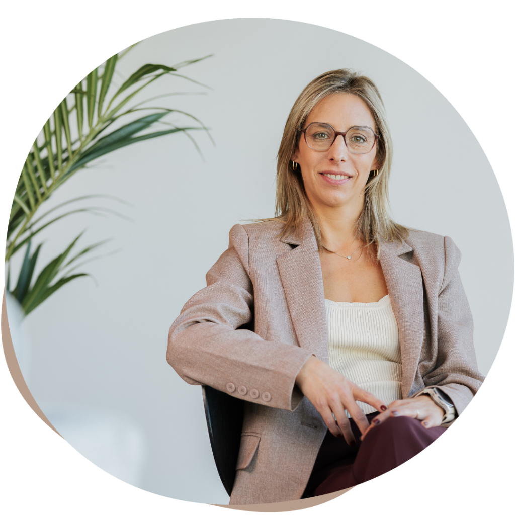 Eveline van E-Volve glimlacht